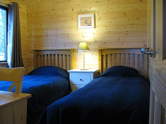 Twin bedroom in the chalet
